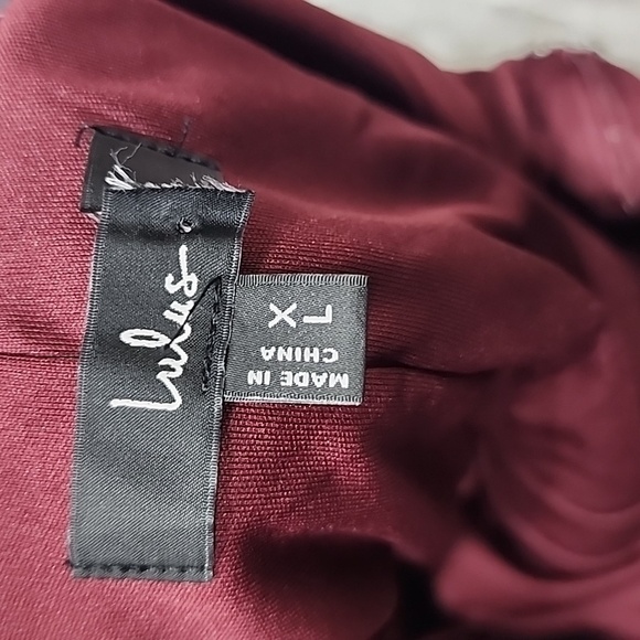 Lulus I'm Enchanted Burgundy Velvet Off-the-Shoulder Maxi Dress XL Wedding Party - Picture 10 of 10